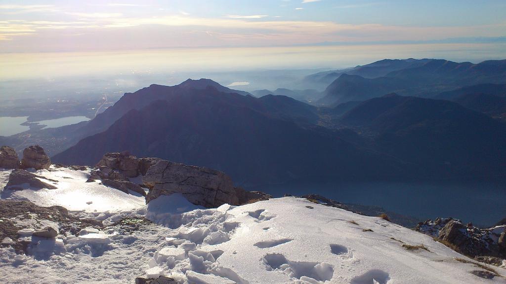 14. Meglio non guardare verso Milano.jpg